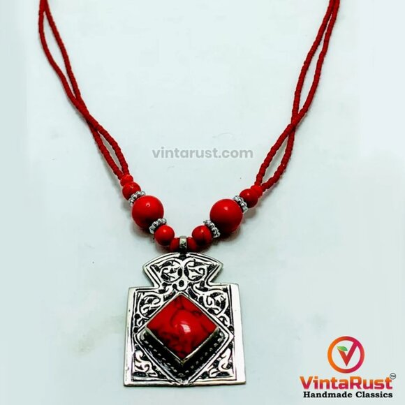 Beaded Pendant Necklace, Handmade Light Weight Necklace, Beaded Chain Pendant - Picture 5 of 5